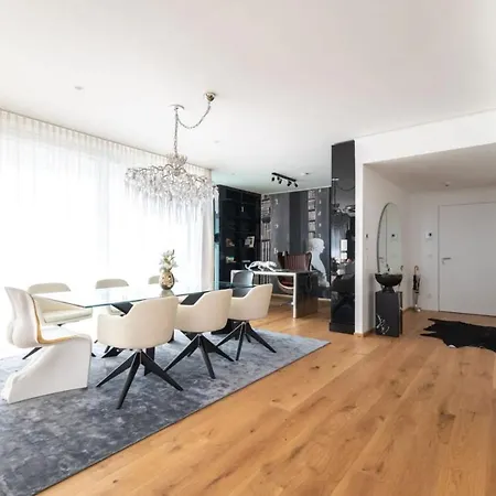 Exklusives Familienapartment Mit Luxurioesem Flair * Zúrich